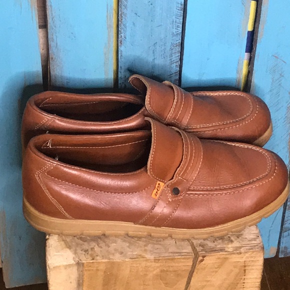 Vintage Orange Tab Levi’s brown loafers 9W